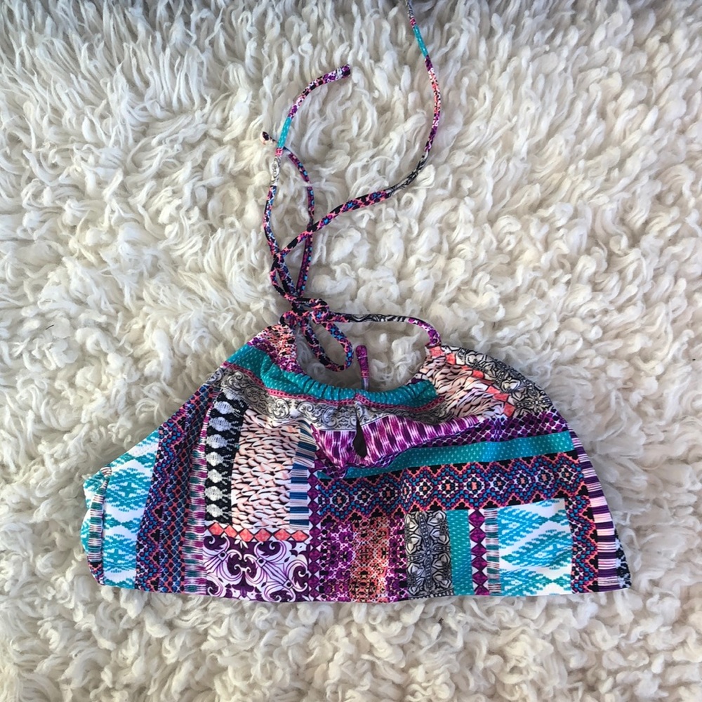 Cute bikini top